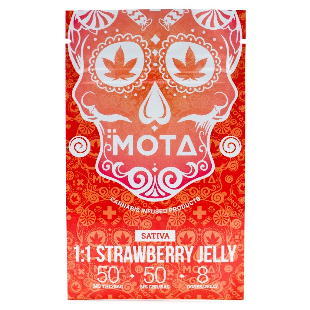 Mota – White Cube CBD – Strawberries & Cream – 180mg CBD | BC Weed Edible Canada Mota – White Cube CBD – Strawberries & Cream – 180mg CBD | BC Weed Edible Canada